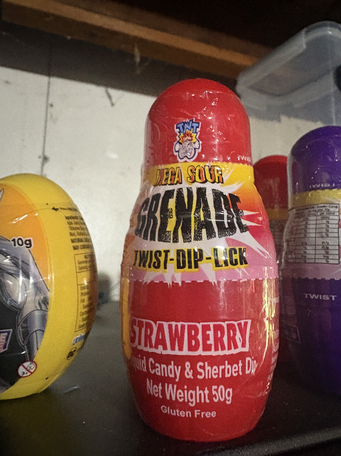 Mega sour grenade